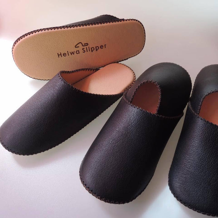 Slippers in Leather, Good Breathability