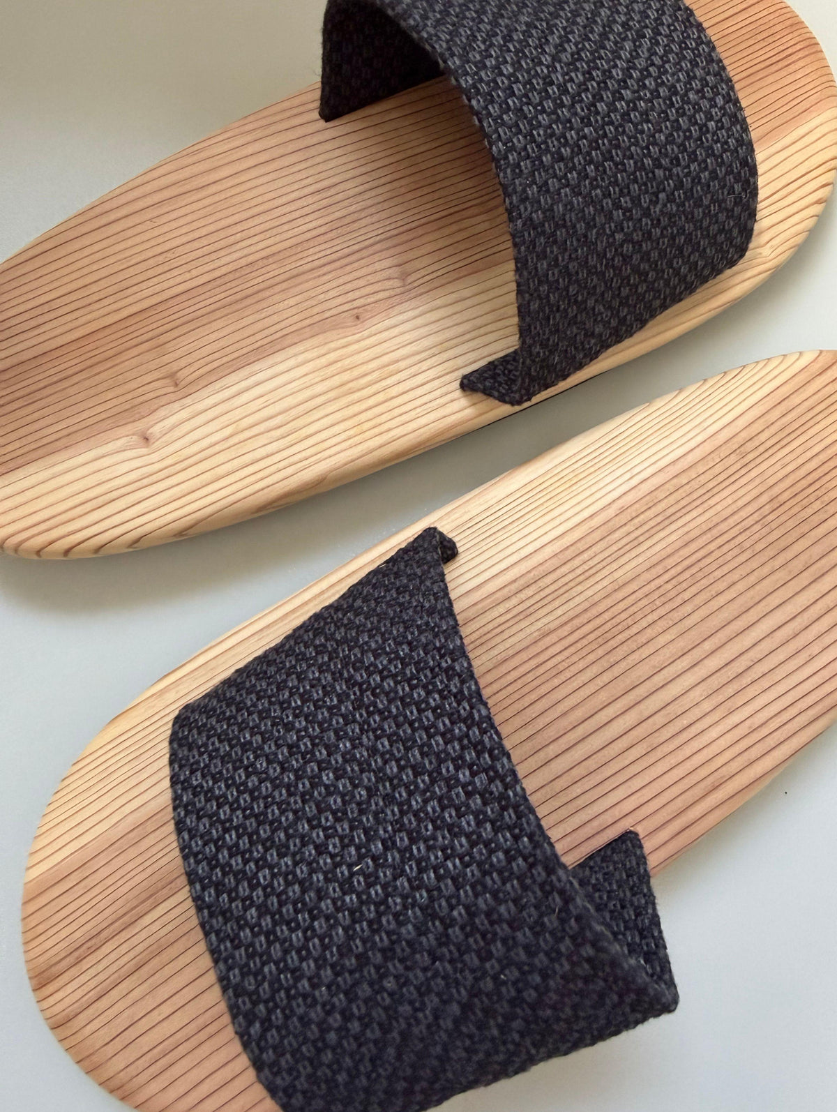 Natural Japanese Cedar GETA Slippers [Unfinished Wood / Outdoor & Indoor]