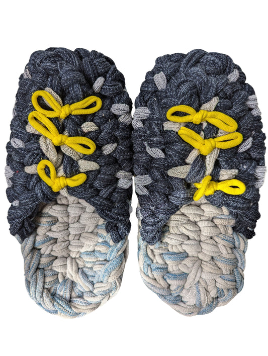 Medium | Knit up-cycle slippers 2024-M112 [Medium]