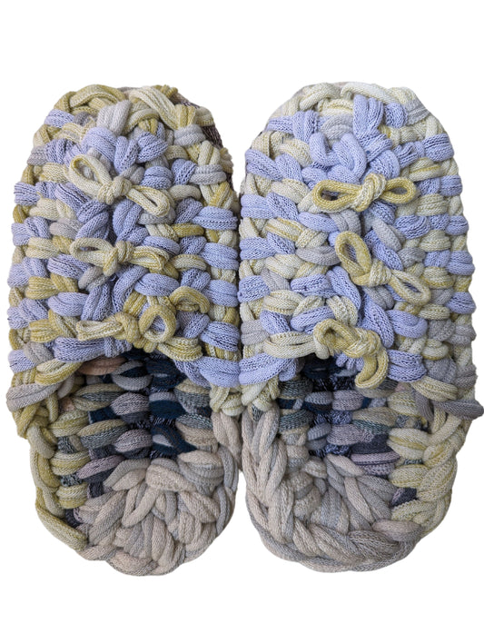 Medium | Knit up-cycle slippers 2024-M51 [Medium]