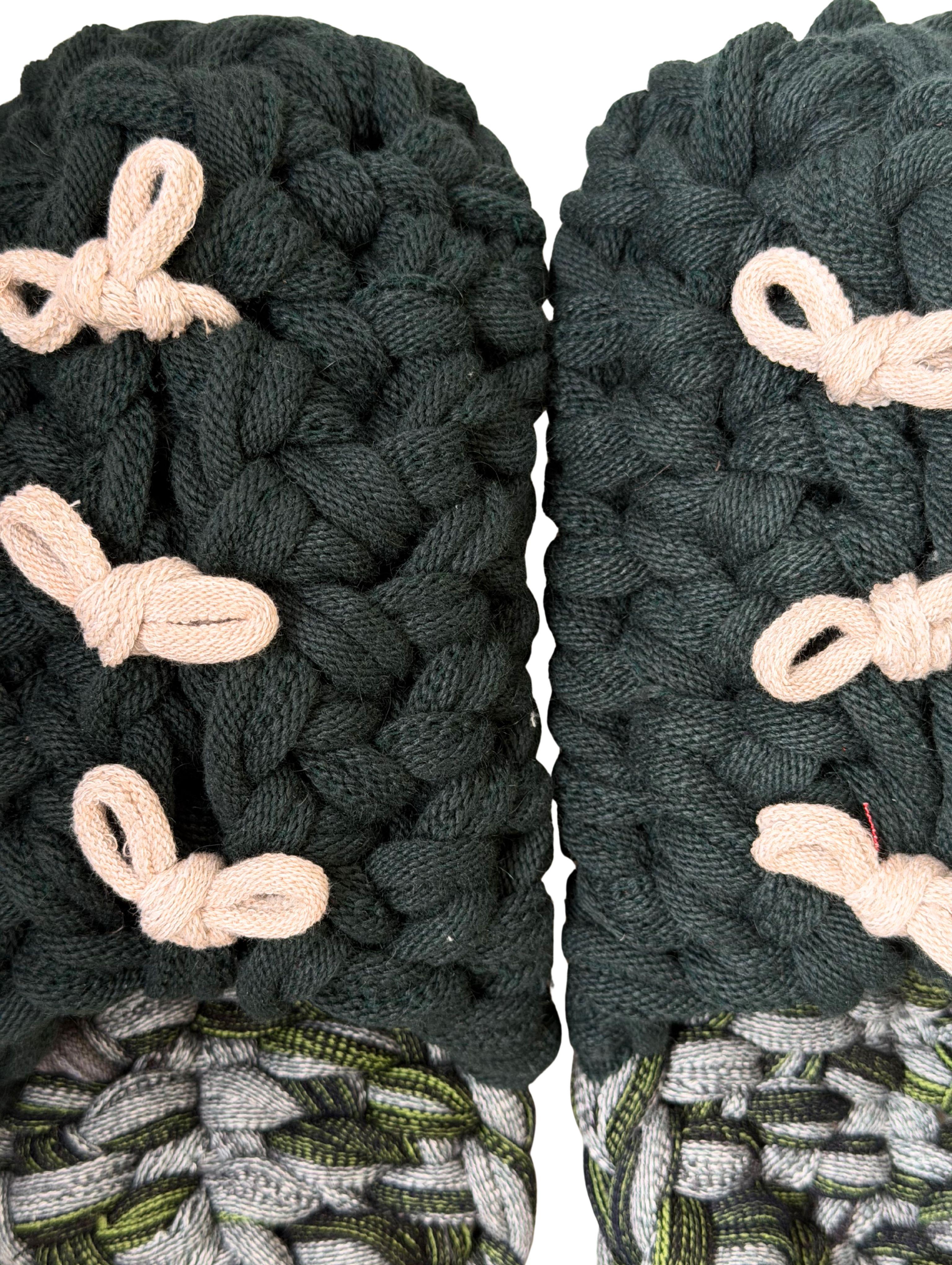 Large | Knit up-cycle slippers 2025-Large48 [Large] – Heiwa Slipper