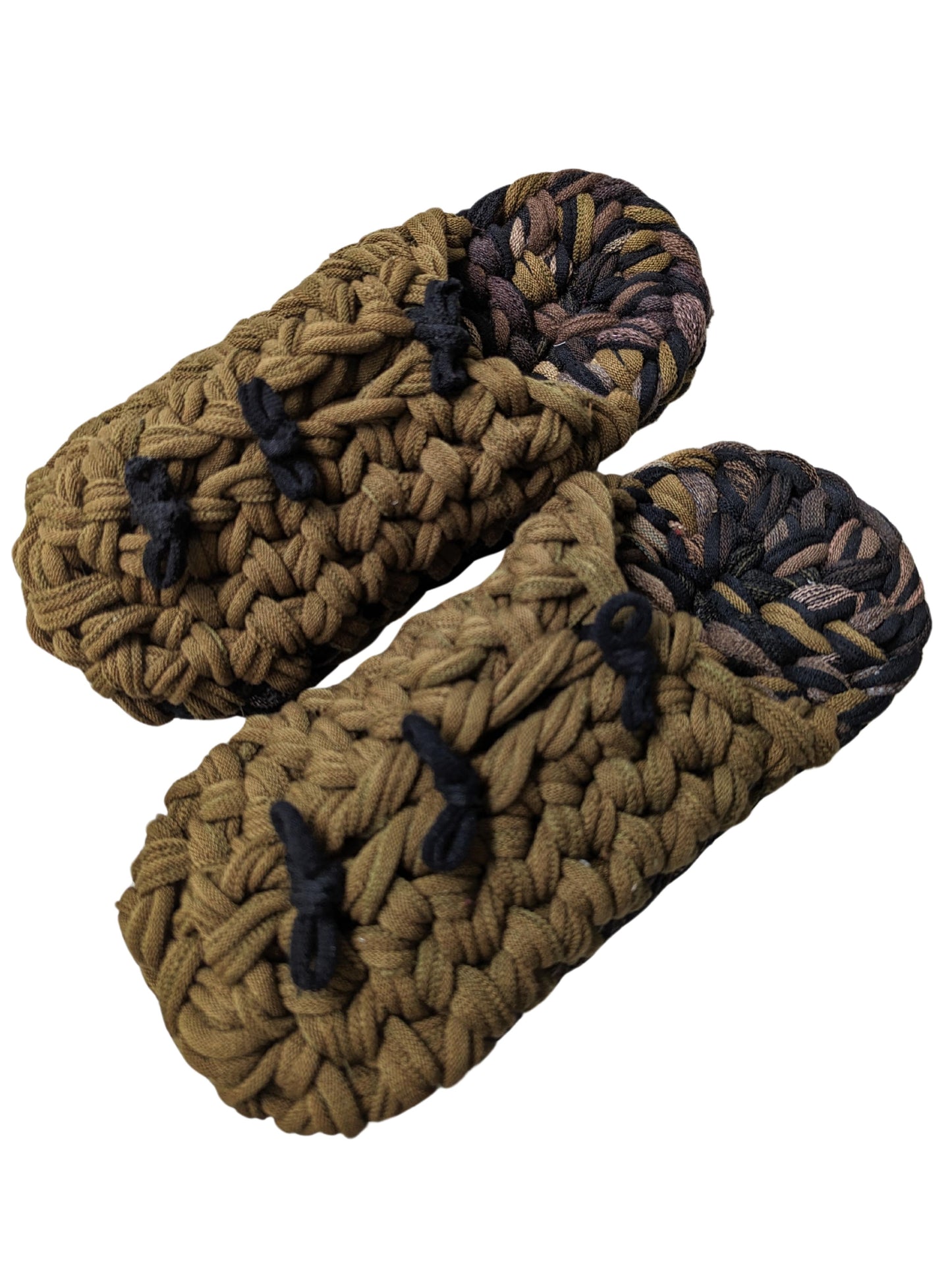 Medium | Knit up-cycle slippers 2024-M48 [Medium]