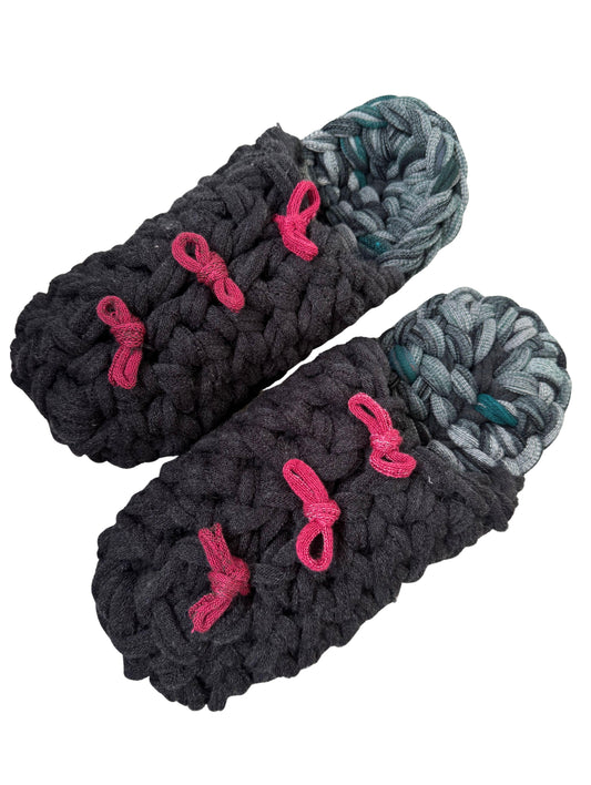 Large | Knit up-cycle slippers 2025-Large35 [Large]