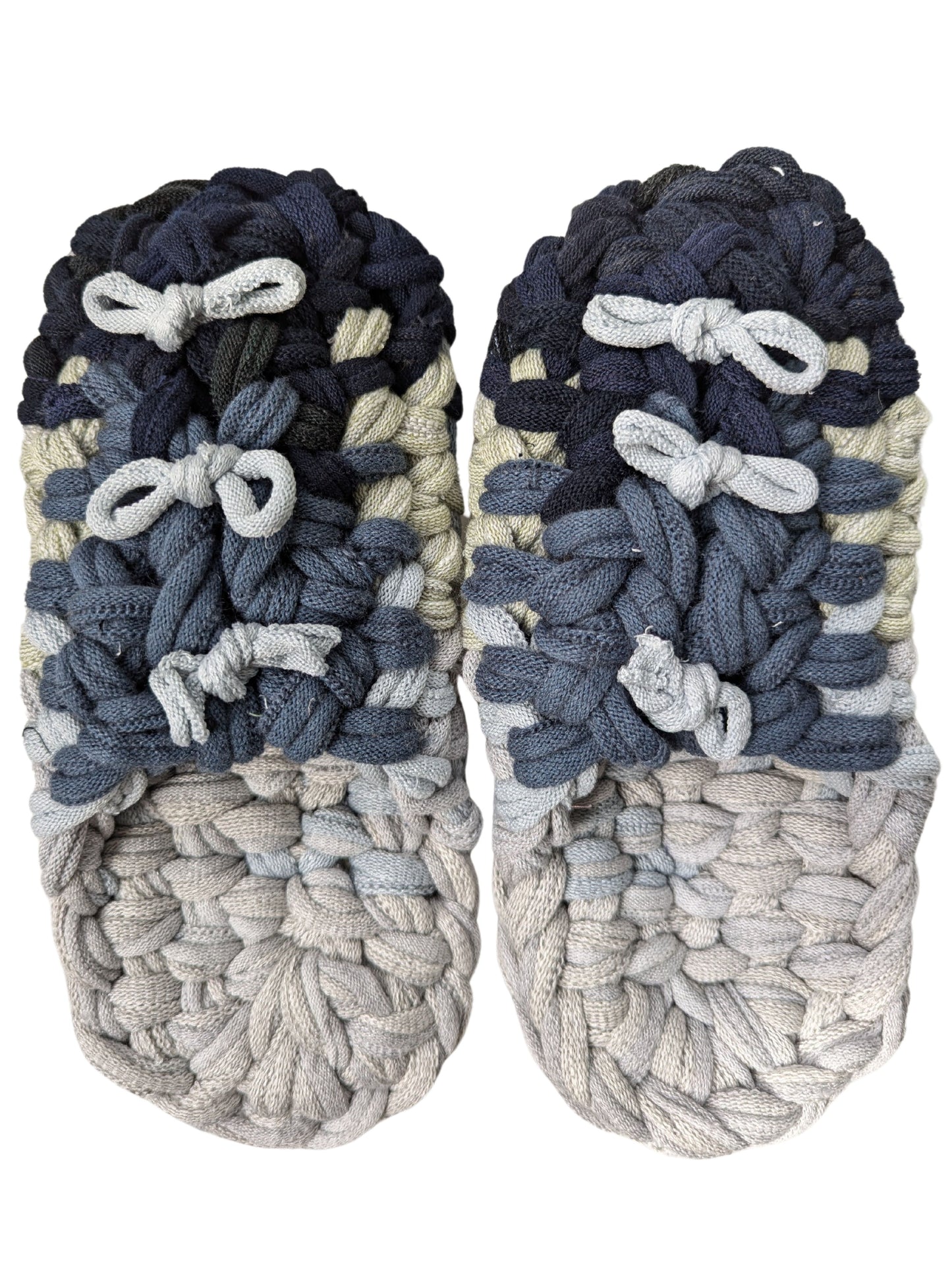 Medium | Knit up-cycle slippers 2024-M114 [Medium]