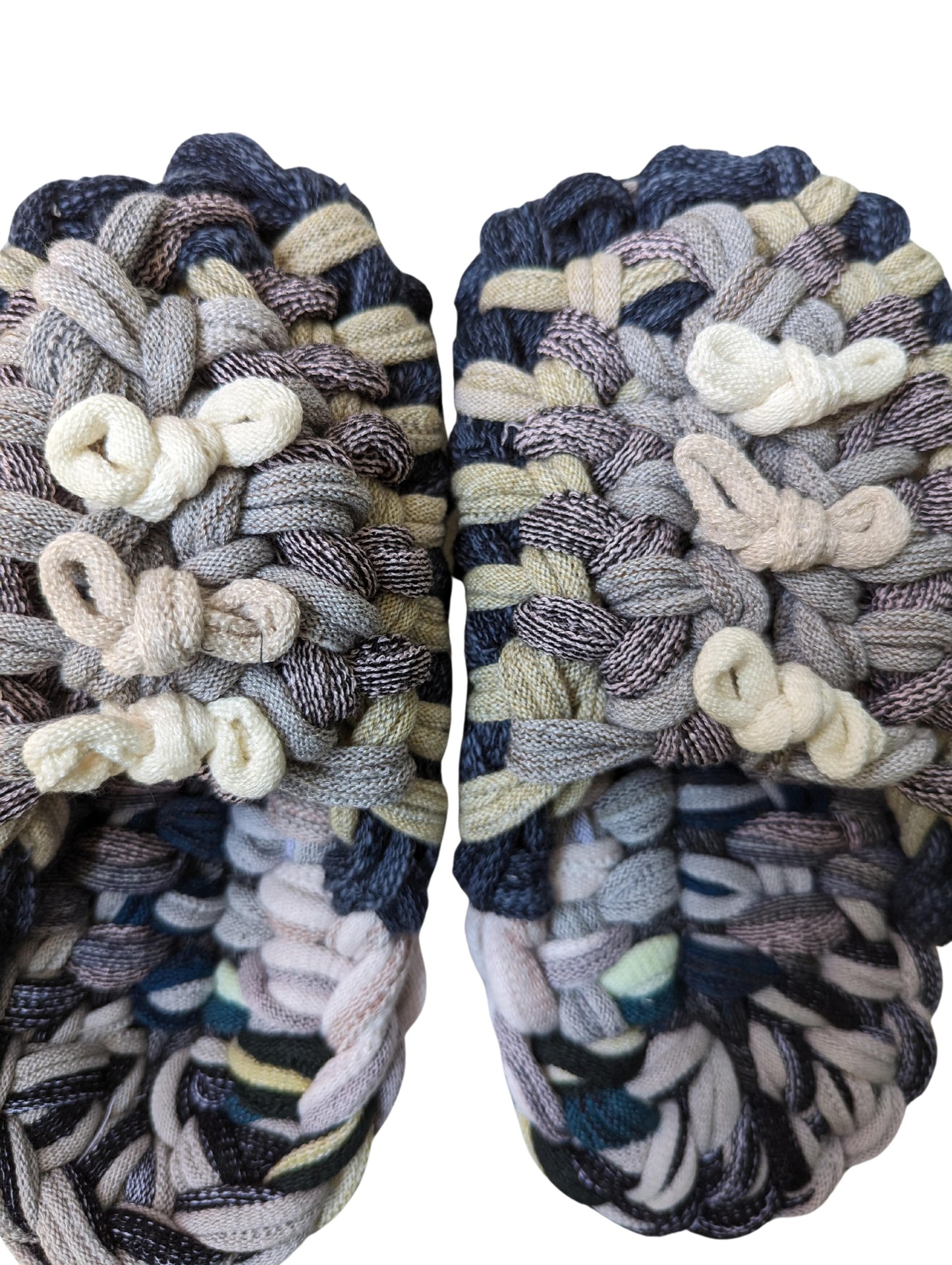 Medium | Knit up-cycle slippers 2024-M59 [Medium]