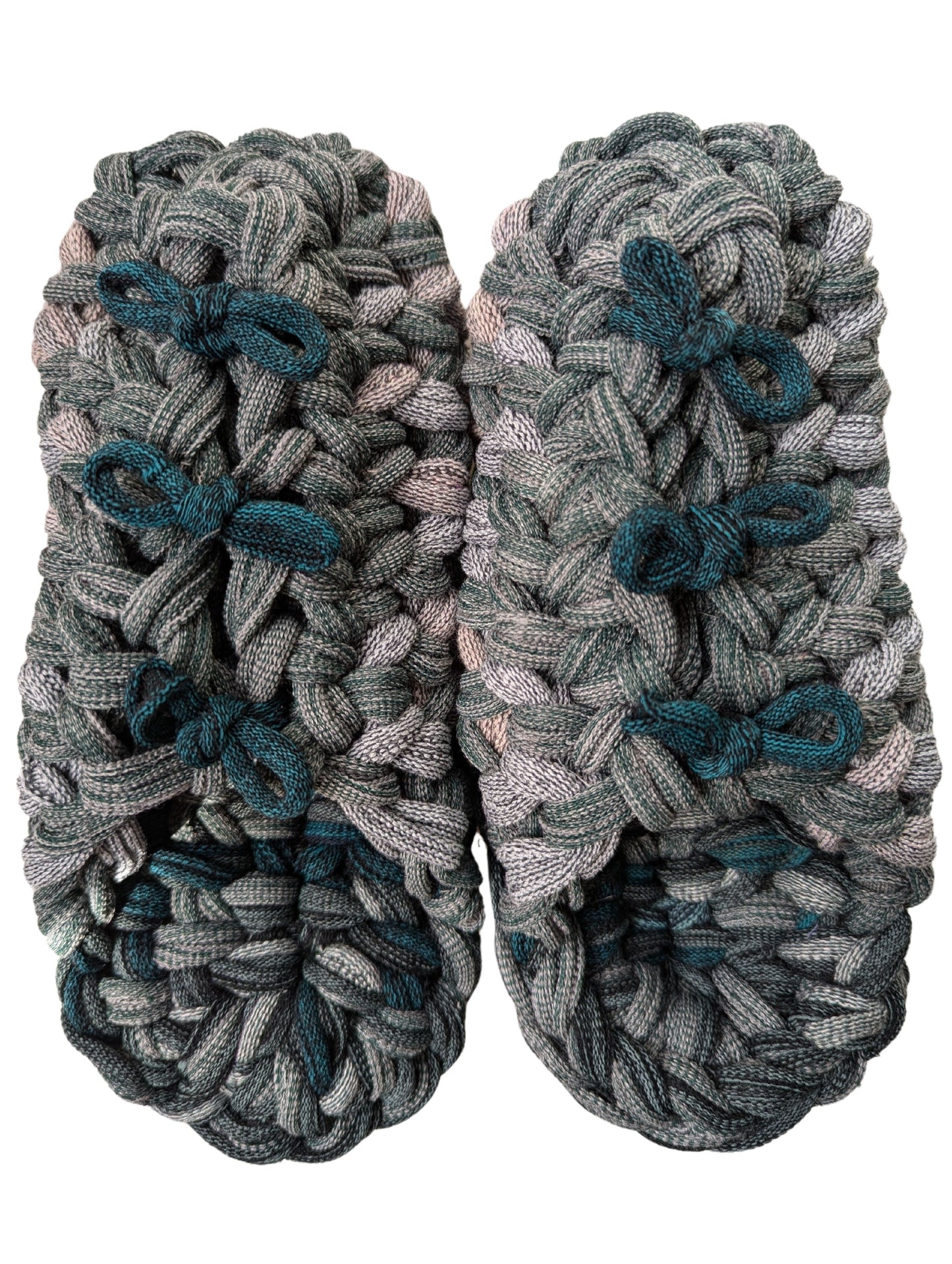 Medium | Knit up-cycle slippers 2024-M109 [Medium]