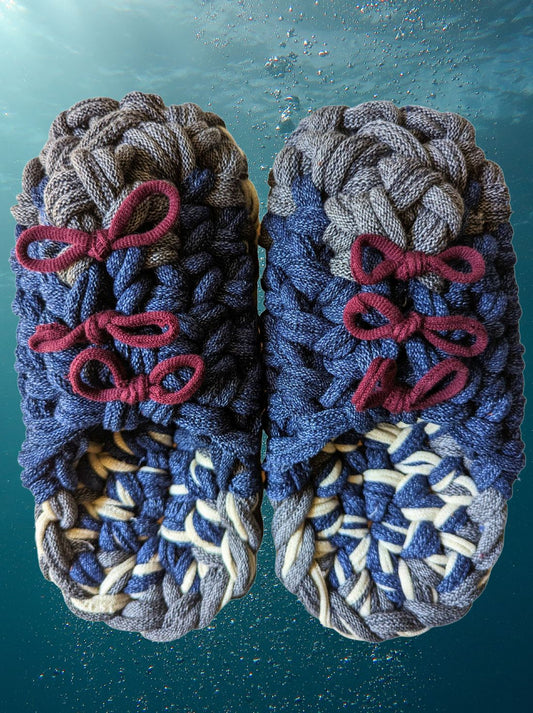 Medium | Knit up-cycle slippers 2023-M05 [Medium]