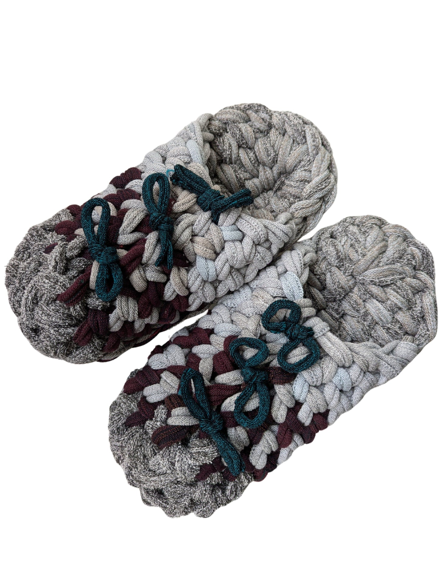 Medium | Knit up-cycle slippers 2024-M101 [Medium]