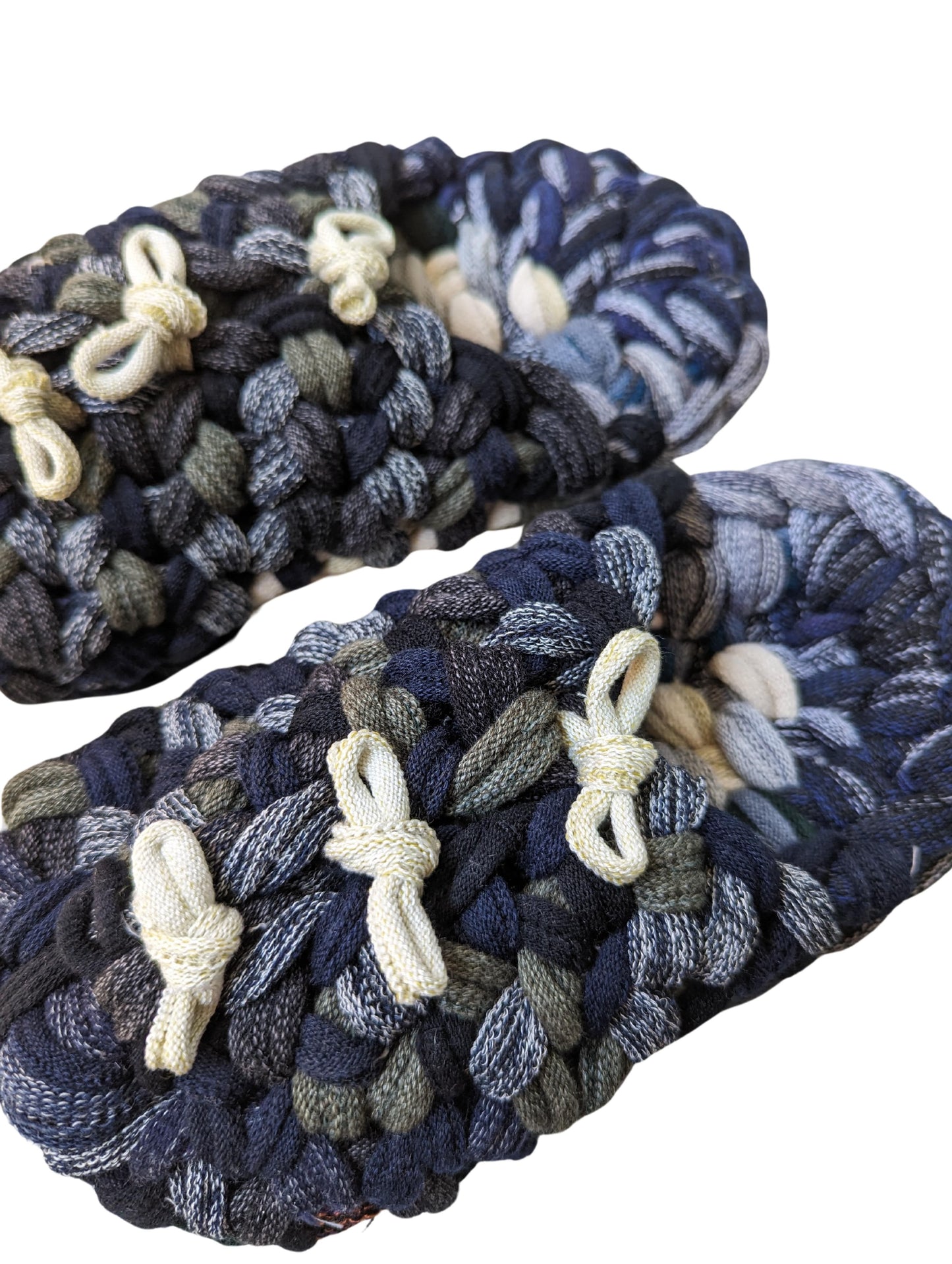 Medium | Knit up-cycle slippers 2024-M58 [Medium]