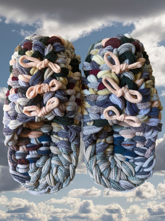 Medium | Knit up-cycle slippers 2023-M08 [Medium]