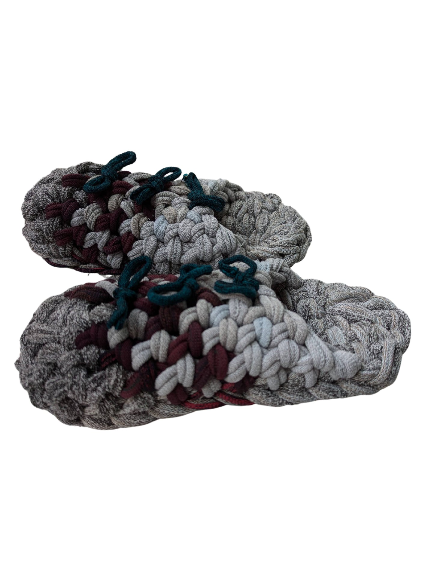 Medium | Knit up-cycle slippers 2024-M101 [Medium]