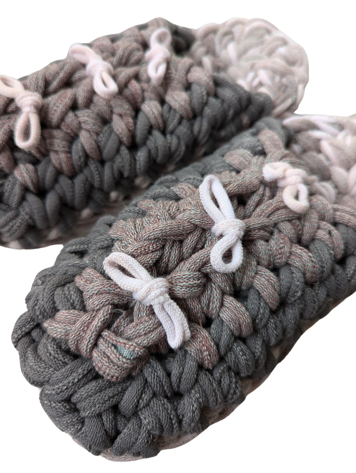 Medium | Knit up-cycle slippers 2024-M106 [Medium]