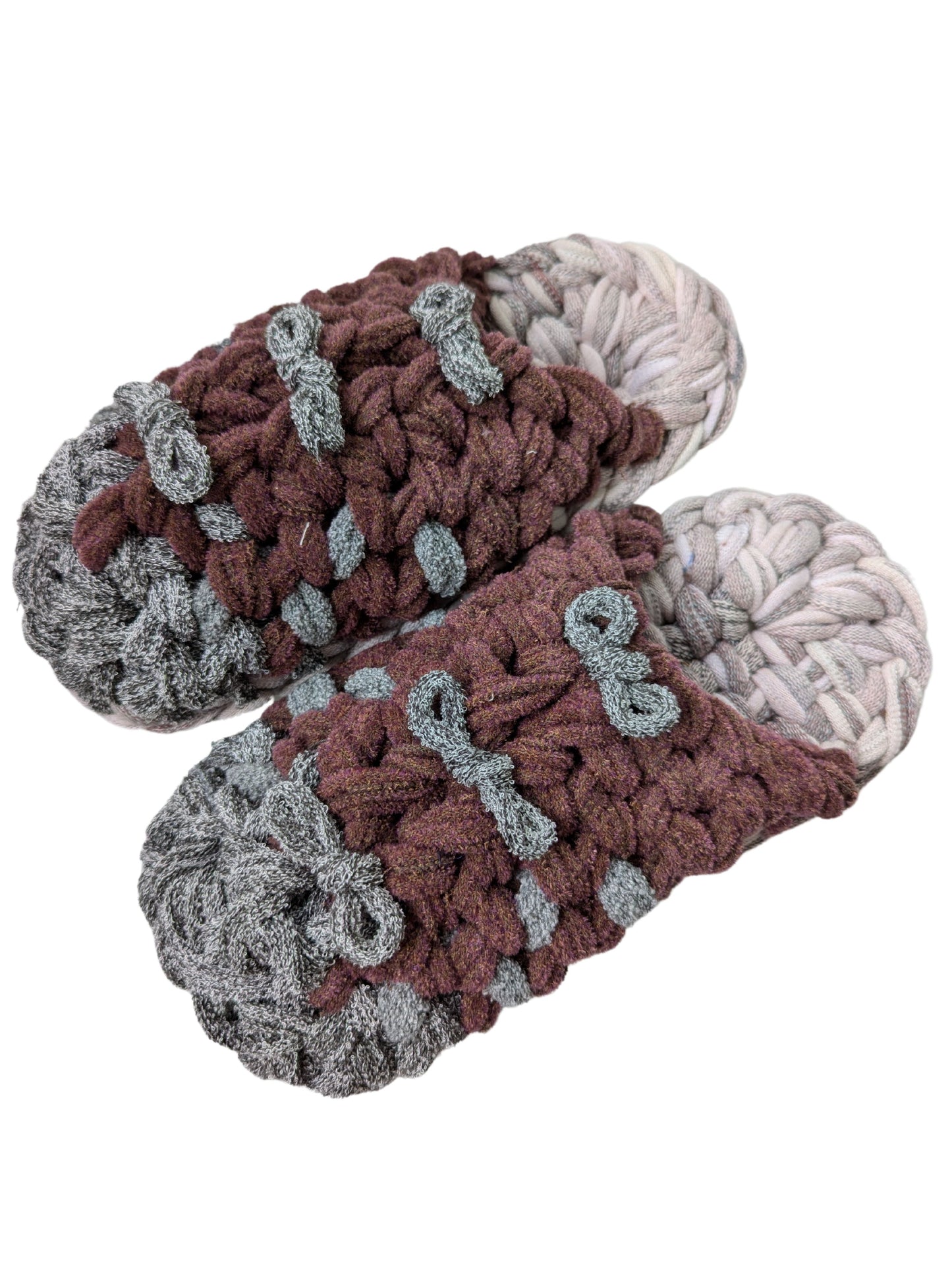 Medium | Knit up-cycle slippers 2024-M119 [Medium]