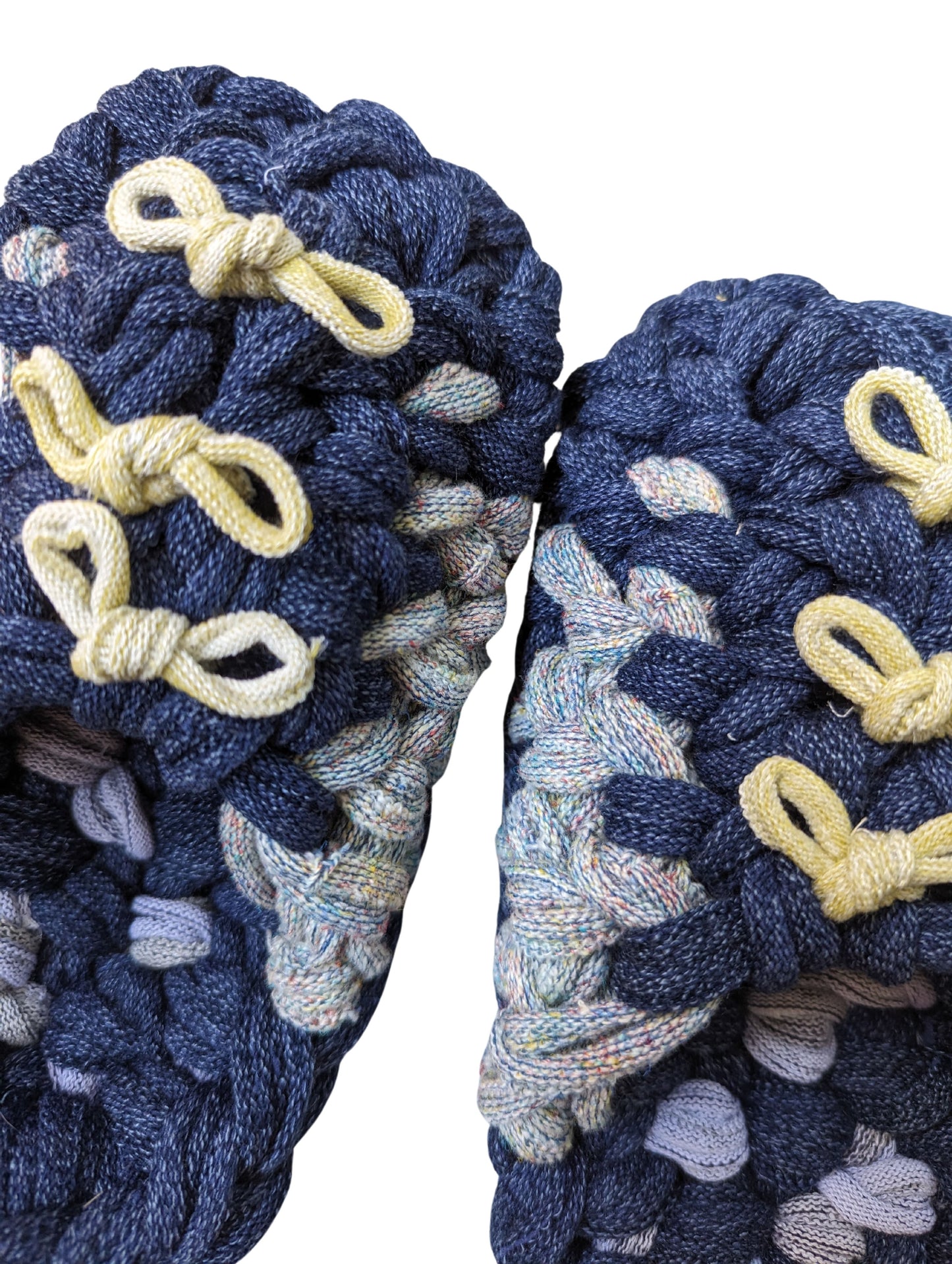 Medium | Knit up-cycle slippers 2024-M55 [Medium]