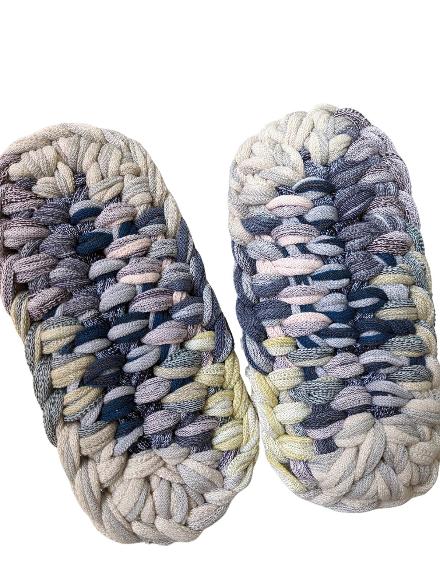 Medium | Knit up-cycle slippers 2024-M51 [Medium]