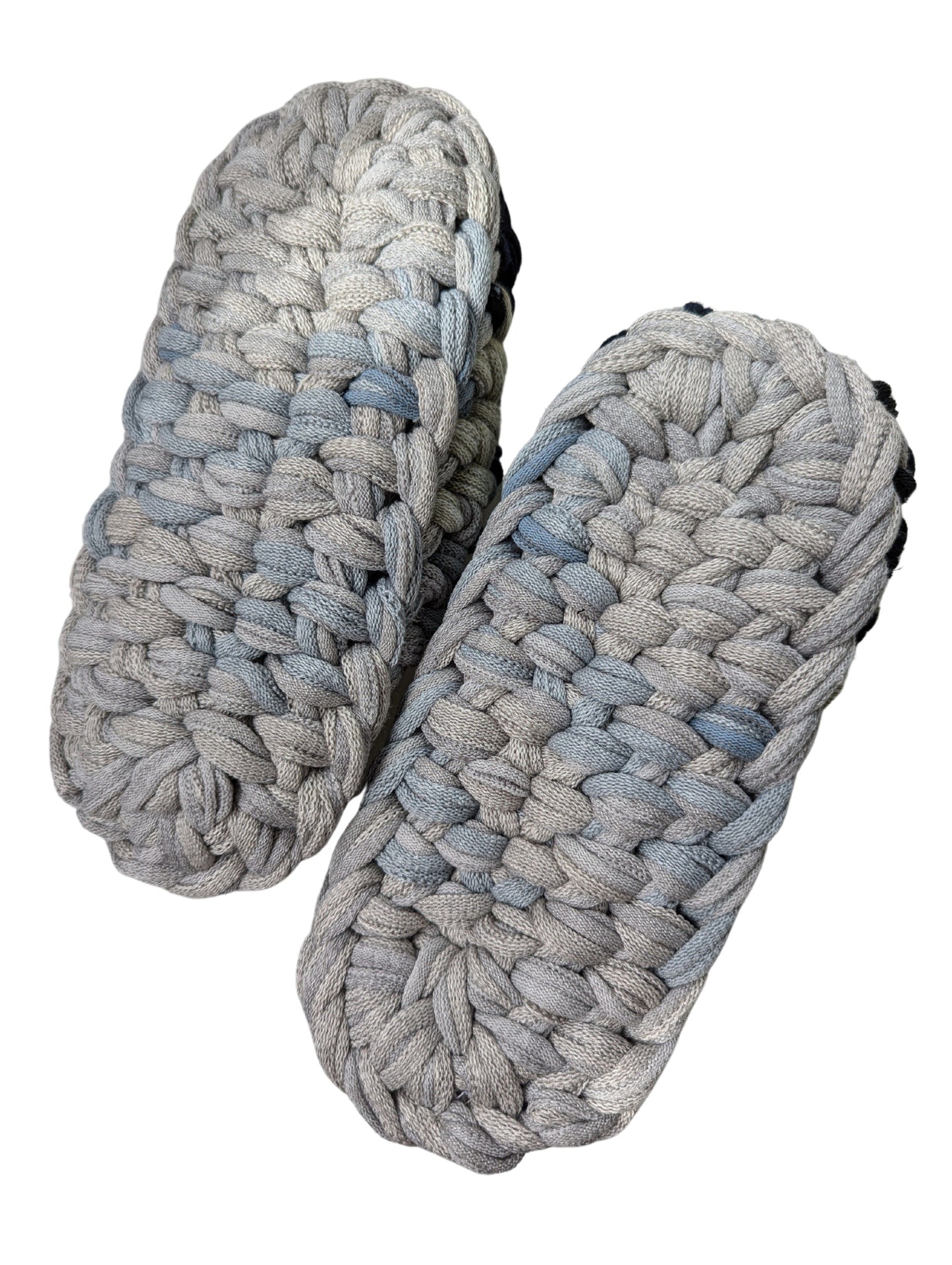 Medium | Knit up-cycle slippers 2024-M114 [Medium]