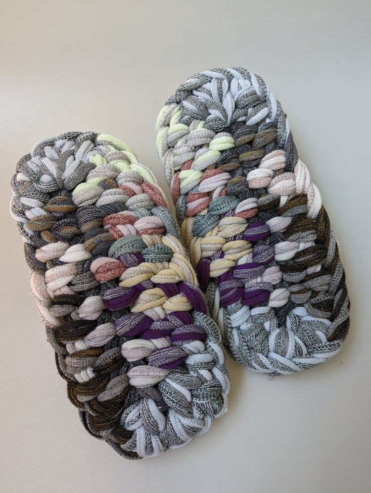 Large | Knit up-cycle slippers 2023-L18 [Large]