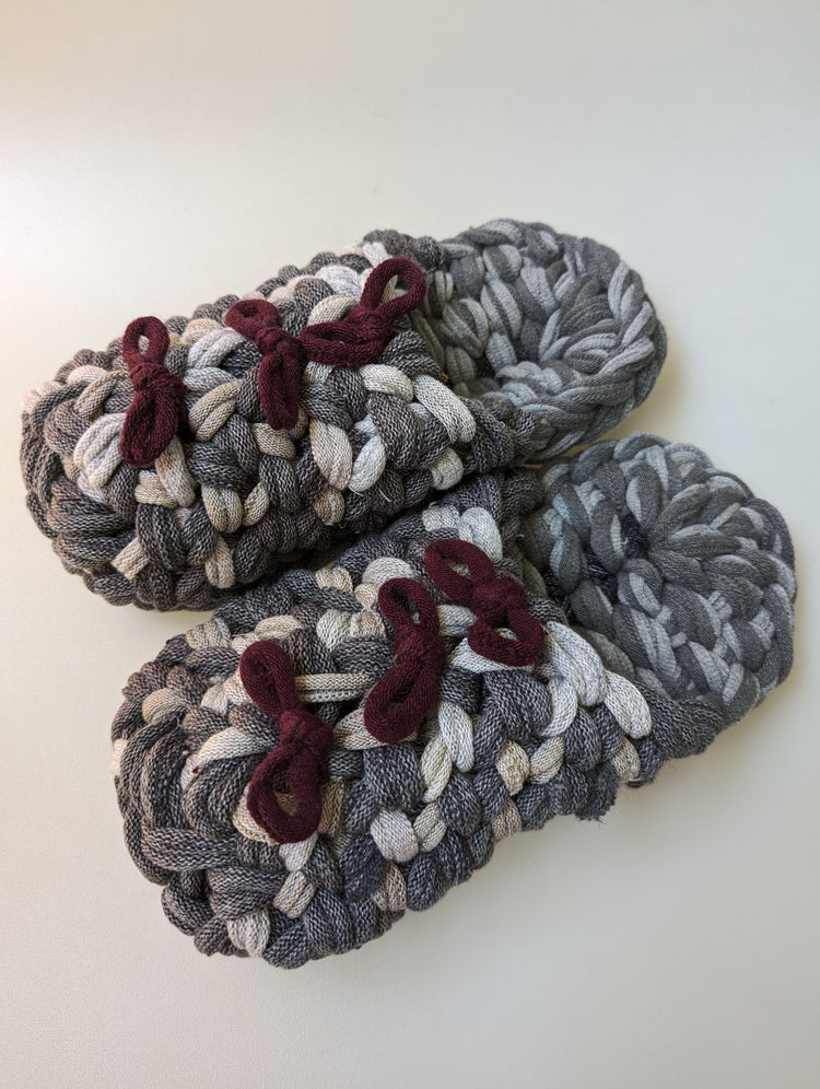 Large | Knit up-cycle slippers 2023-L24 [Large]