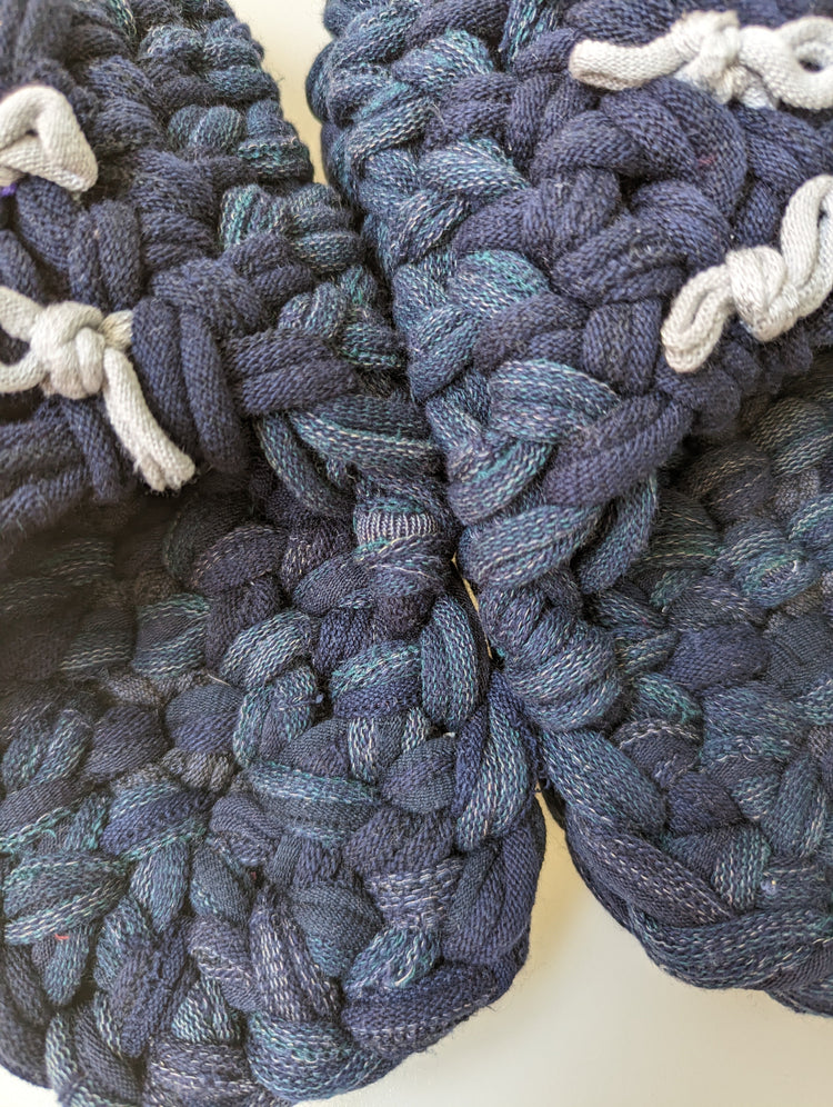 Large | Knit up-cycle slippers 2023-L29 [Large]
